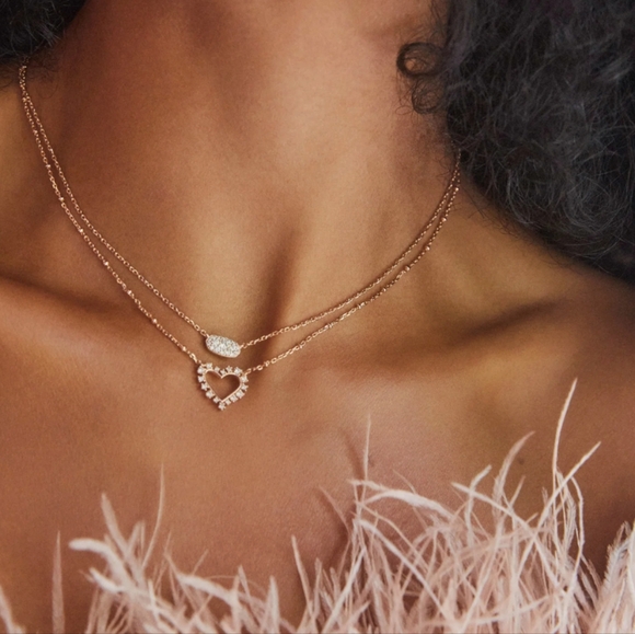 EUC Kendra Scott Grayson Silver Pendant Necklace in White CZ - Picture 10 of 10